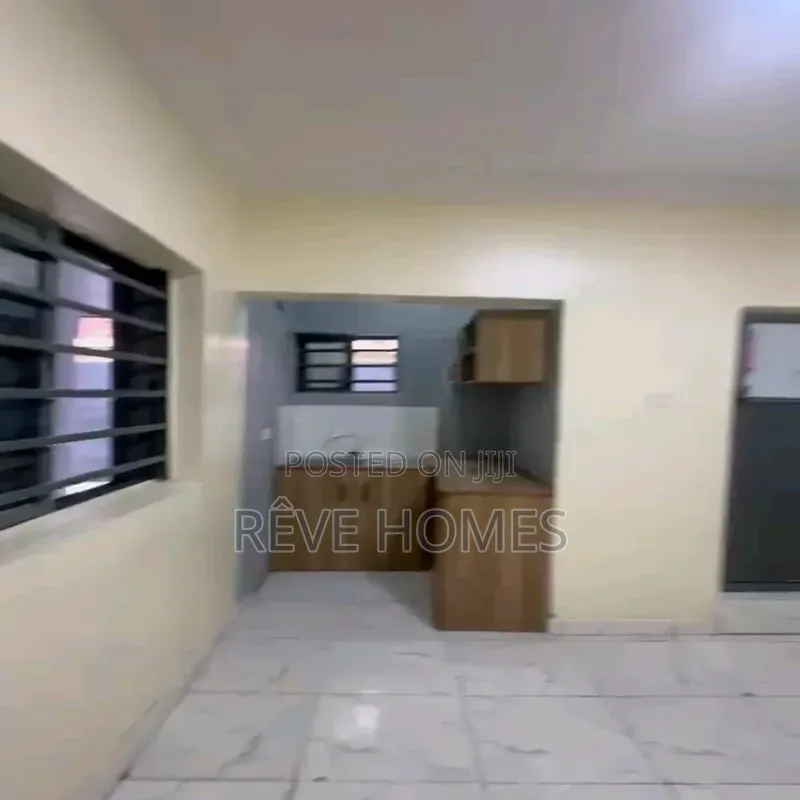Studio Apartment in Shomolu / Shomolu for rent