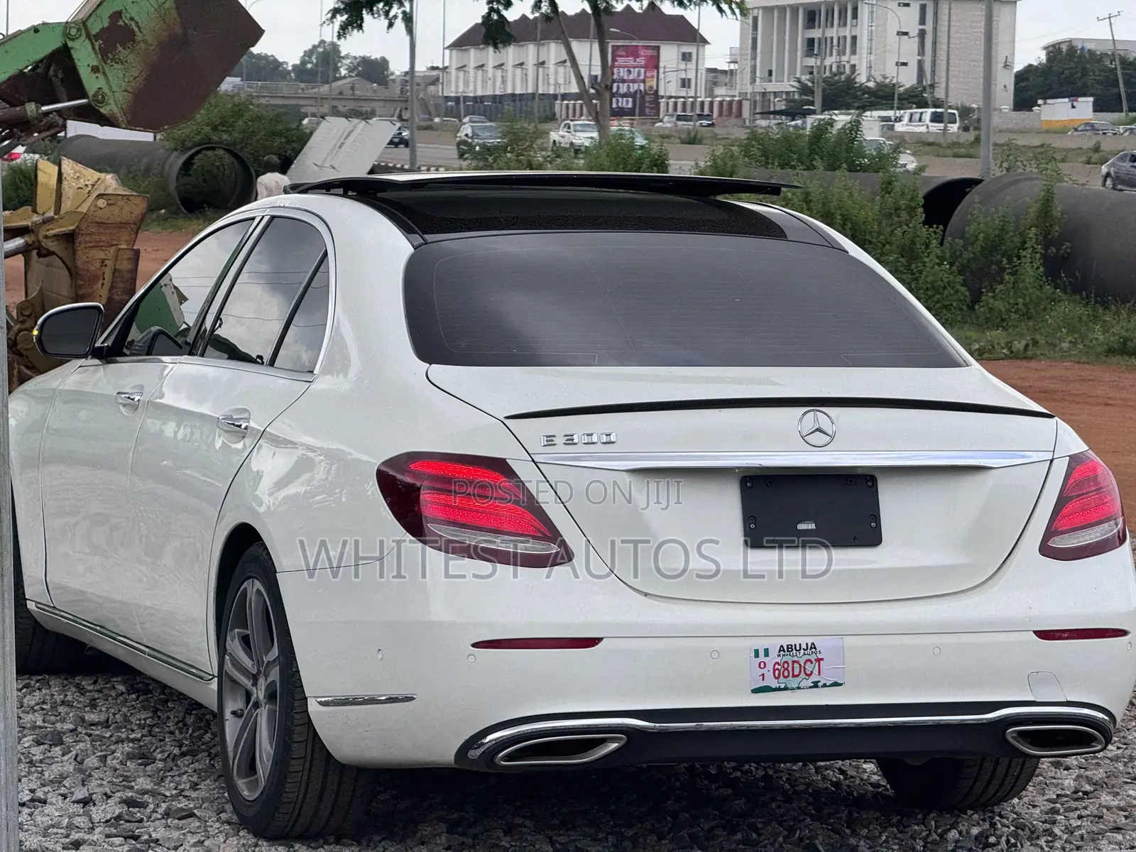Mercedes-Benz E300 Base RWD Sedan (2.0L 4cyl 9A) 2017 White