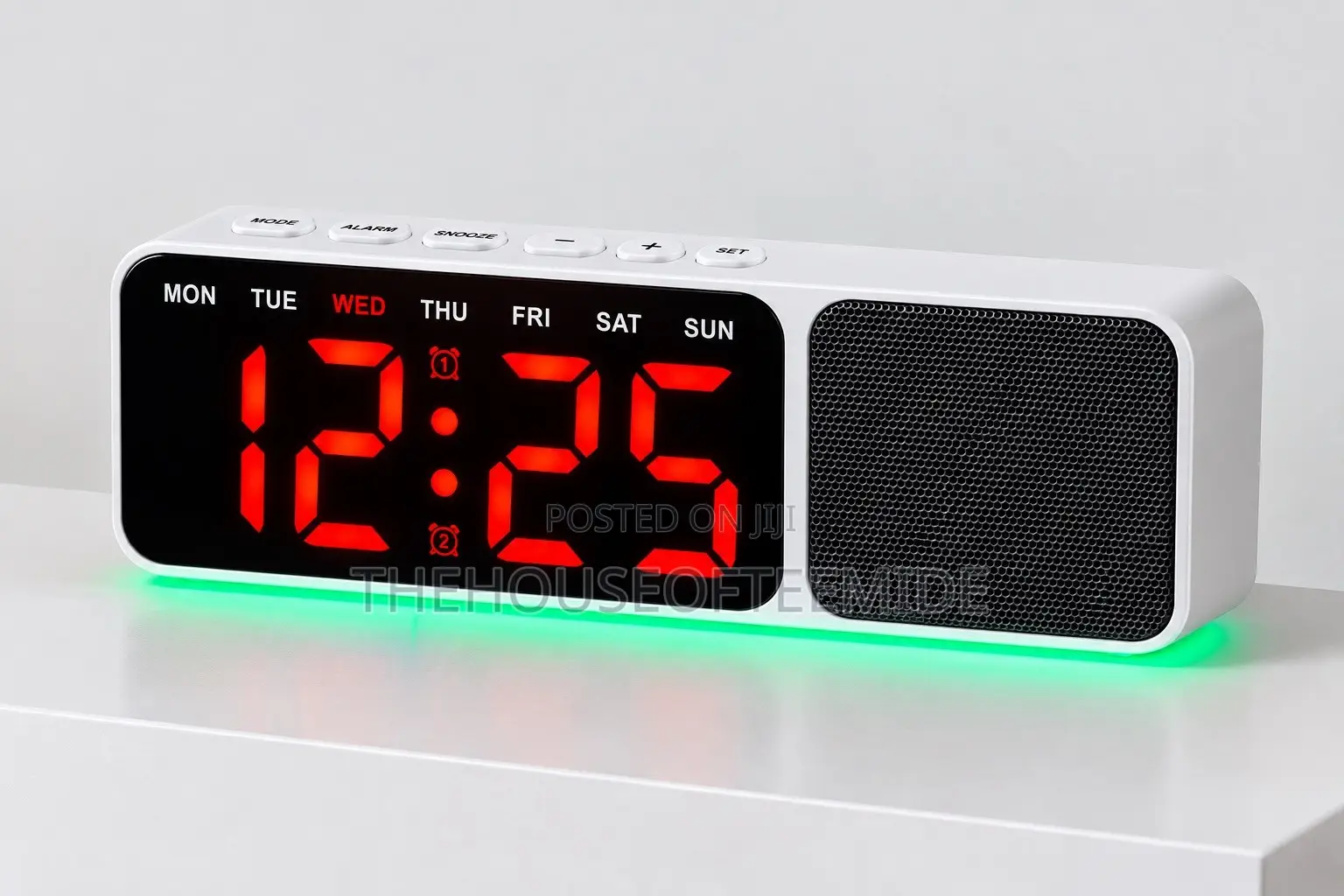 Digital Alarm Clock With Bluetooth