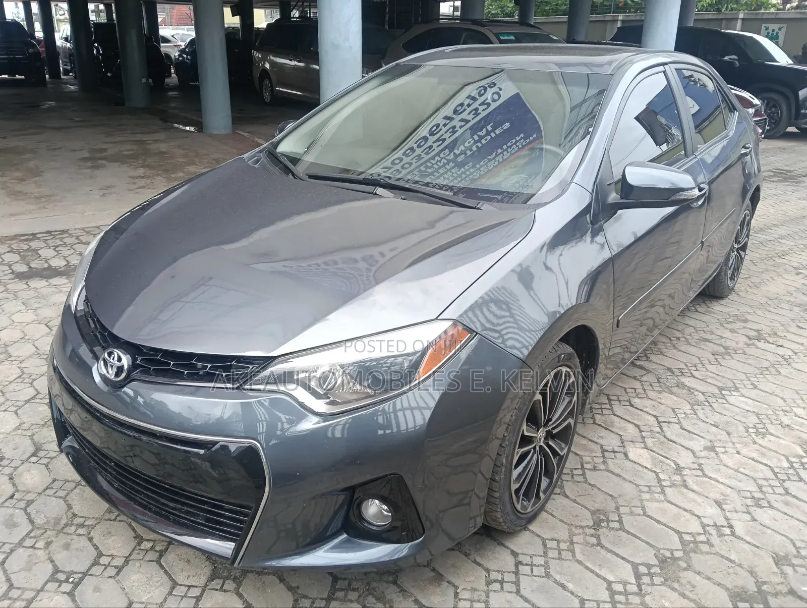 Toyota Corolla S 4dr Sedan (1.8L 4cyl CVT) 2016 Black