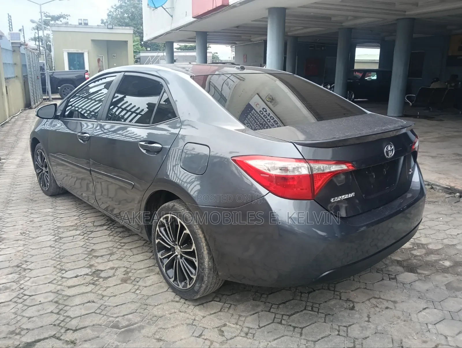 Toyota Corolla S 4dr Sedan (1.8L 4cyl CVT) 2016 Black
