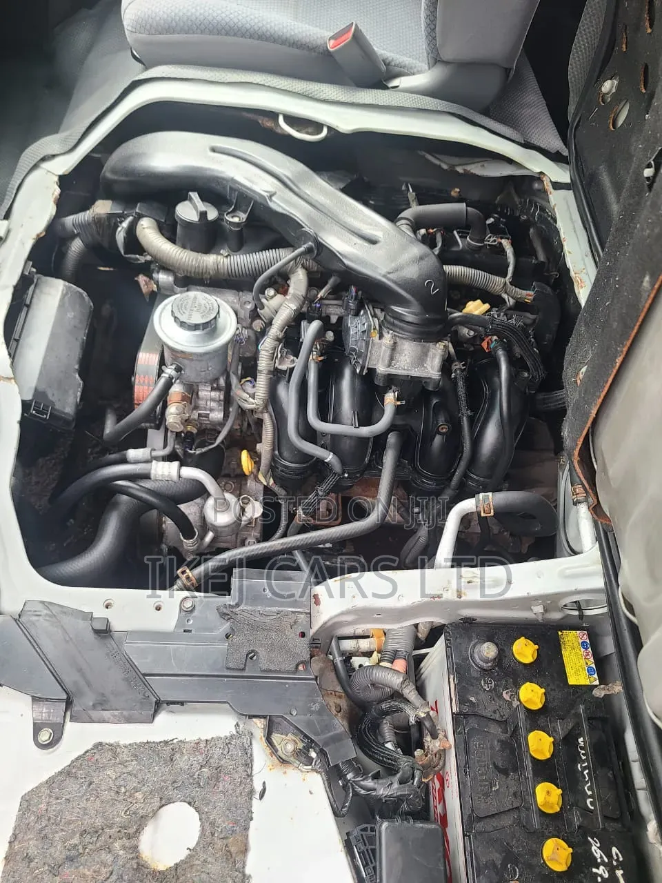 Toyota HiAce 2011