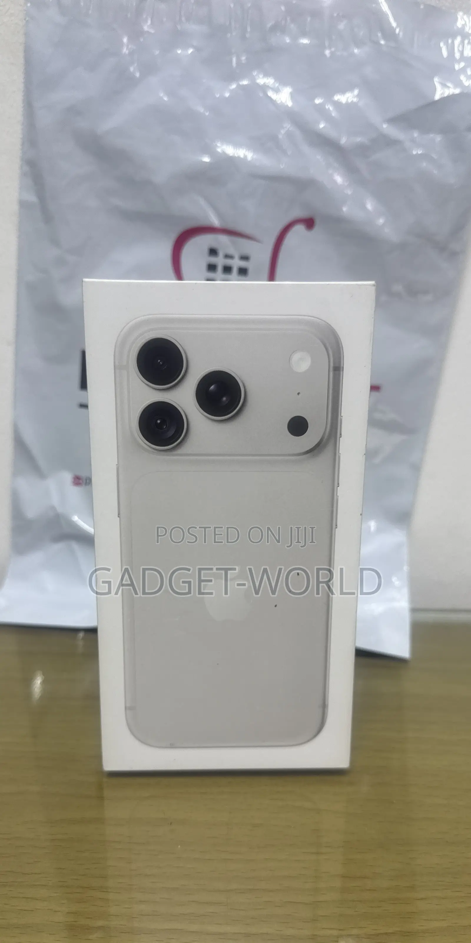 New Apple iPhone 18 Pro 256 GB Silver