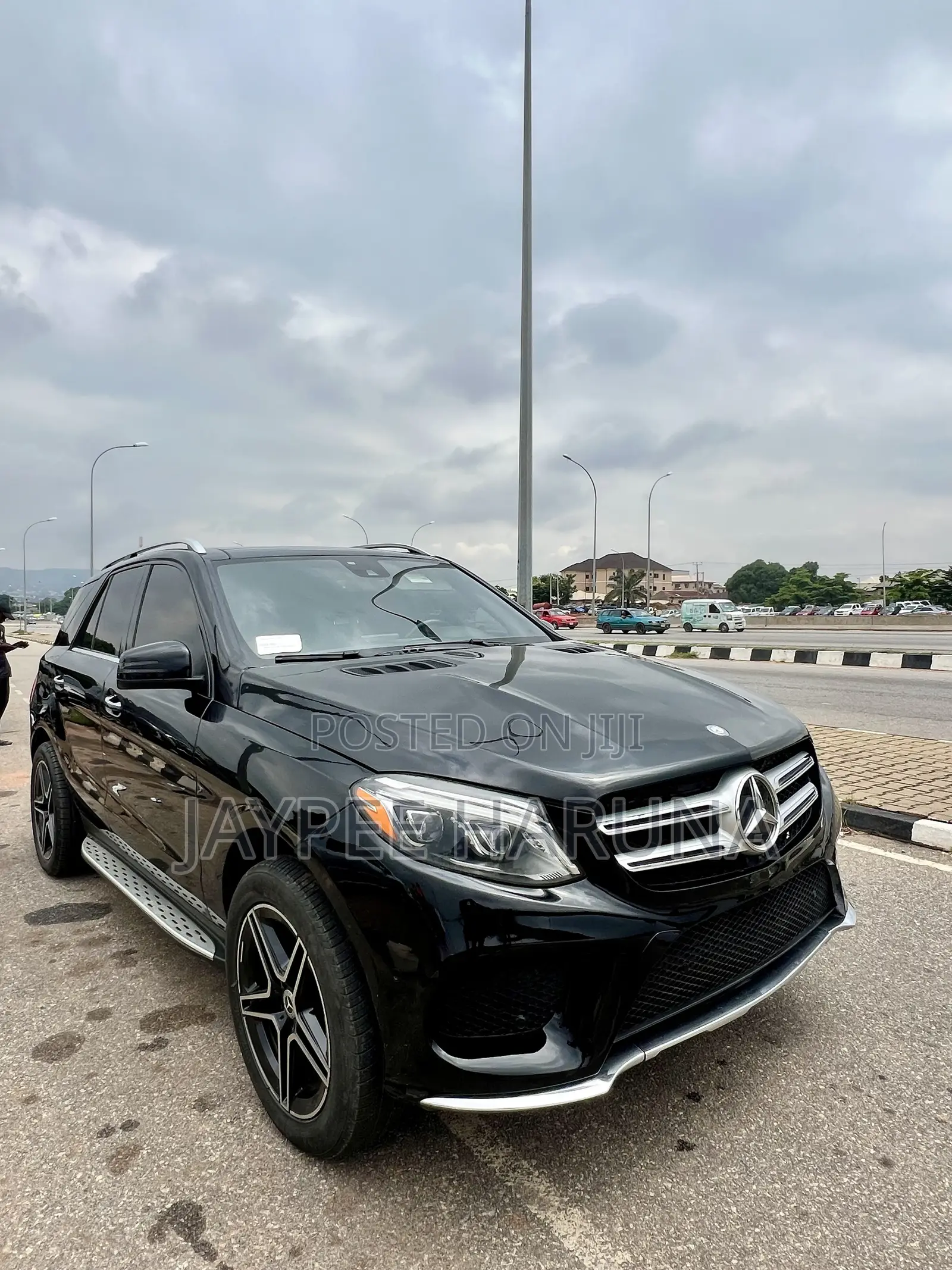 Mercedes-Benz M Class ML350 4dr SUV (3.5L 6cyl 7A) 2015 Black