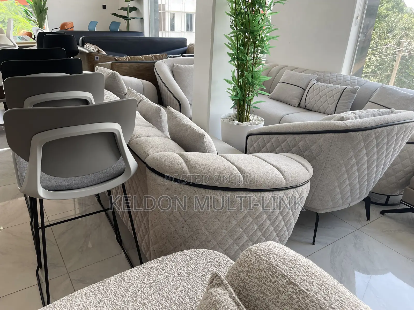 Extra Luxury Set of Settees for Homes , Offices and Presidential