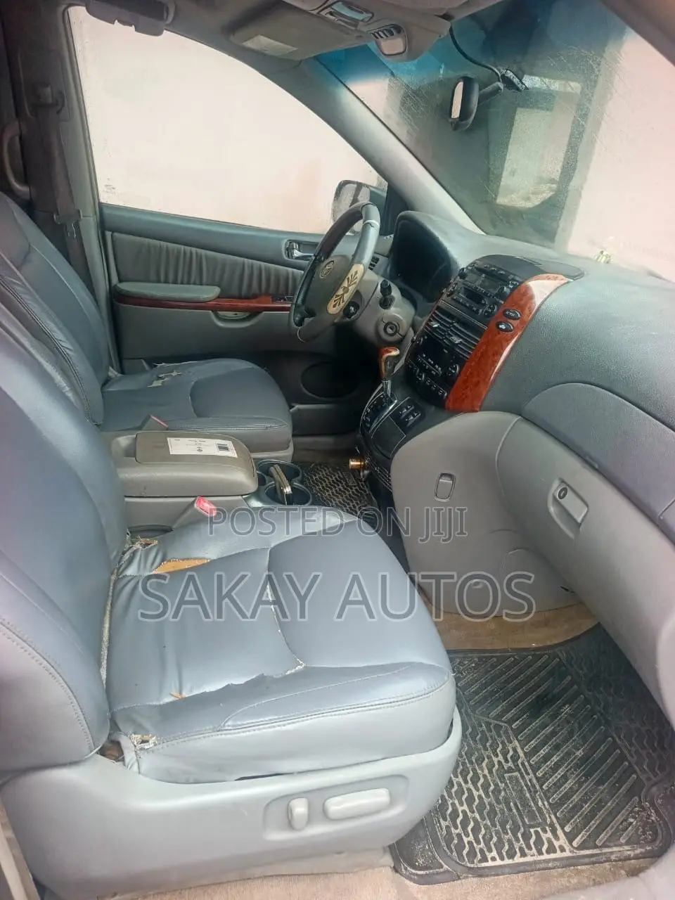 Toyota Sienna 2005 Blue