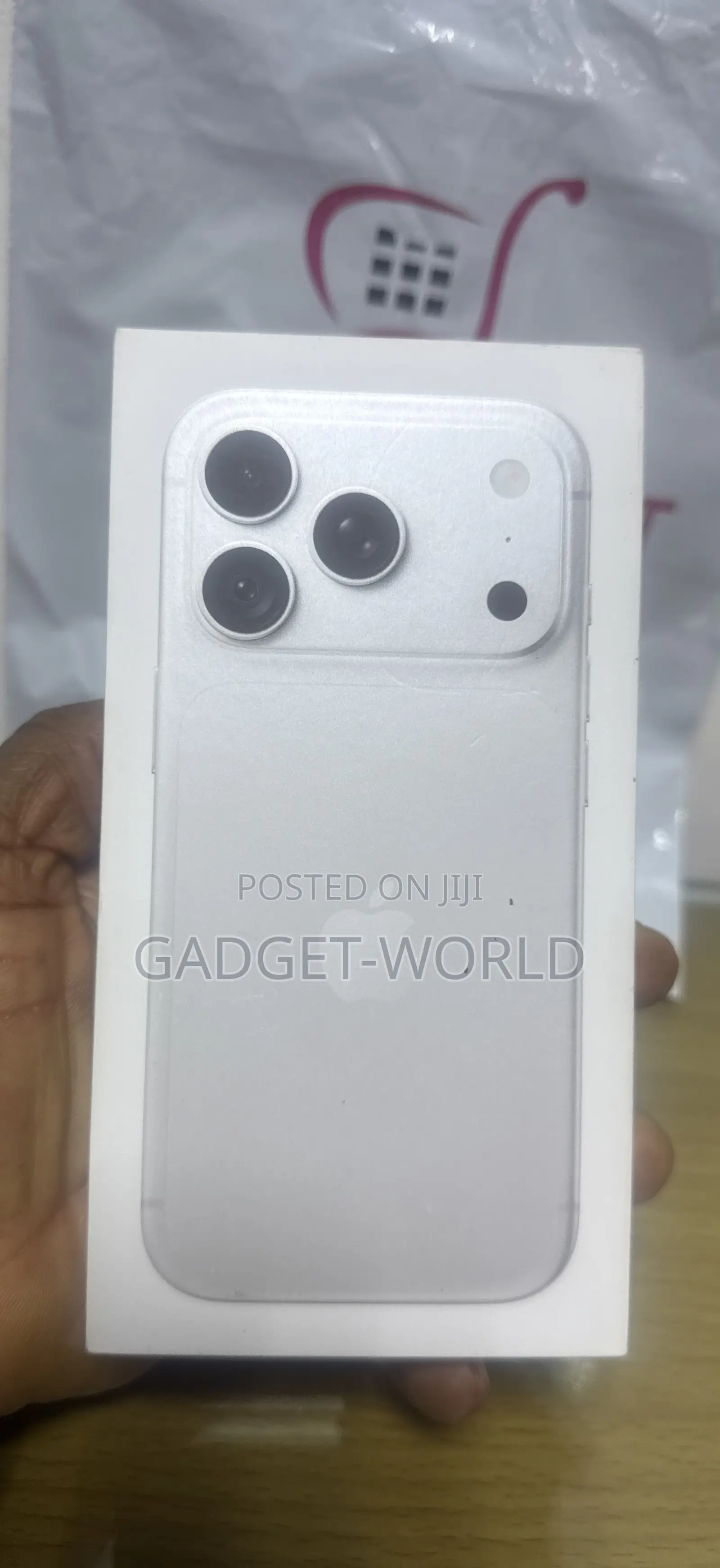 New Apple iPhone 18 Pro Max 256 GB Silver