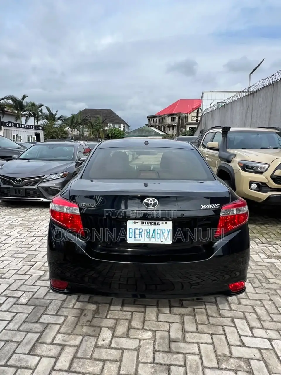 Toyota Yaris 2014 Black