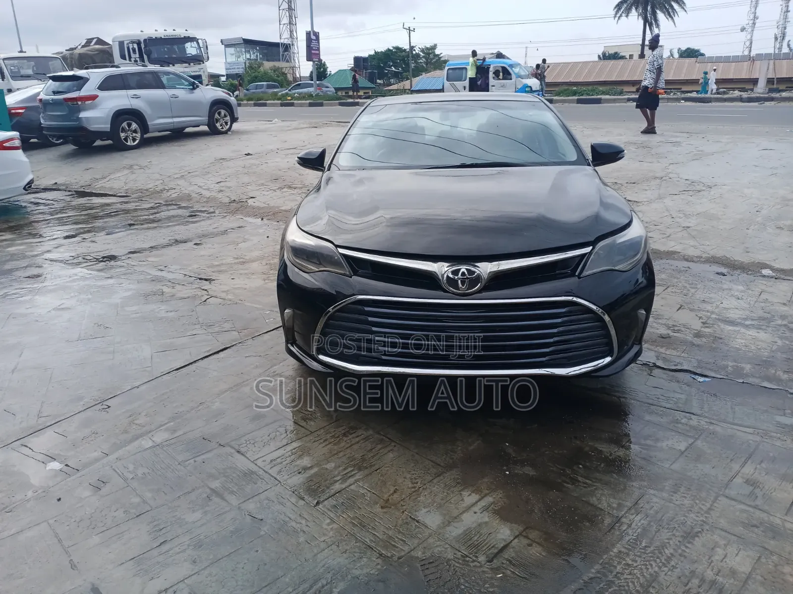 Toyota Avalon XLE 4dr Sedan (3.5L 6cyl 6A) 2014 Black