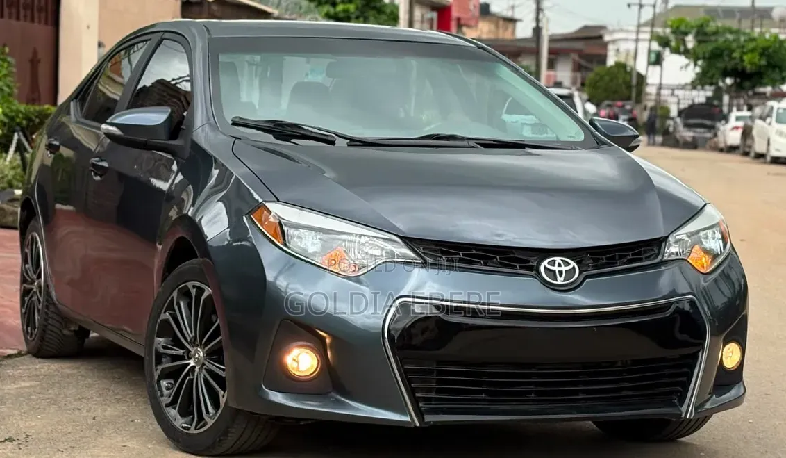 Toyota Corolla 2014 Gray