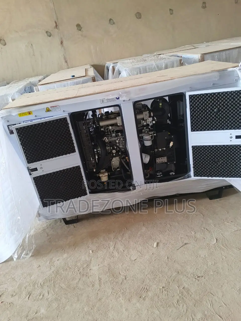 Soundproof Perkins 20kVA Gen Set – Excellent Power Option