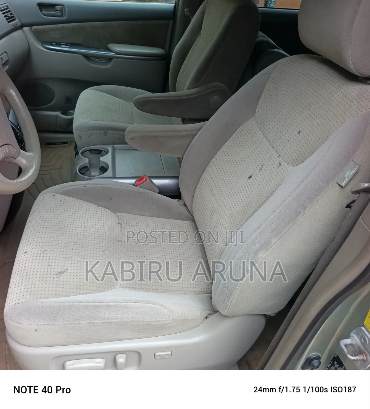 Toyota Sienna 2008 Orange