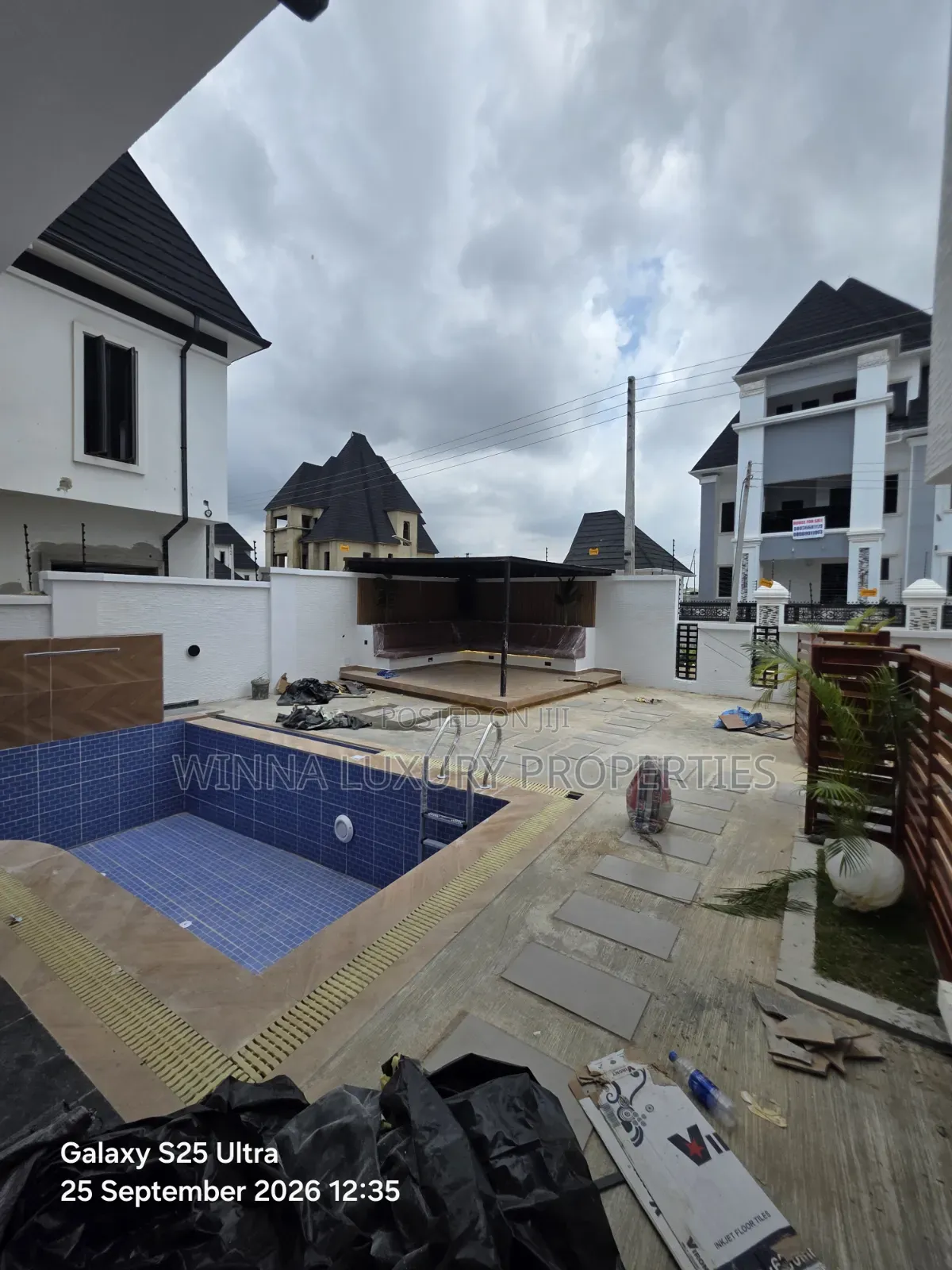 6bdrm Mansion in Lokogoma for sale