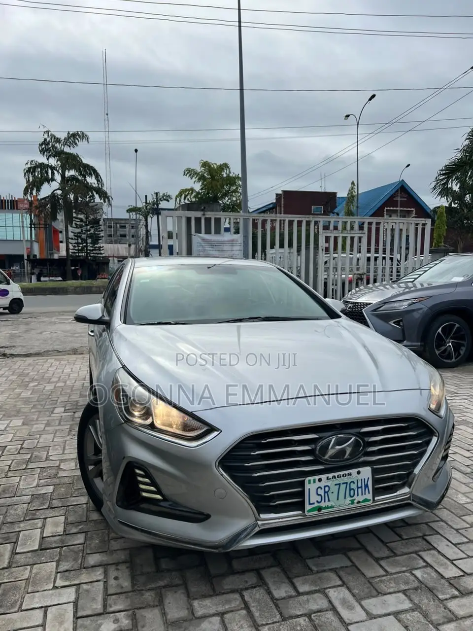Hyundai Sonata Limited Sedan FWD (2.4L 4cyl 6A) 2017 Silver