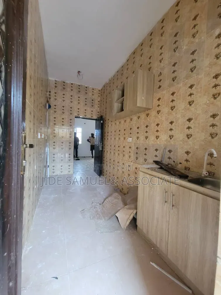 Furnished Mini Flat in Ayobo for rent