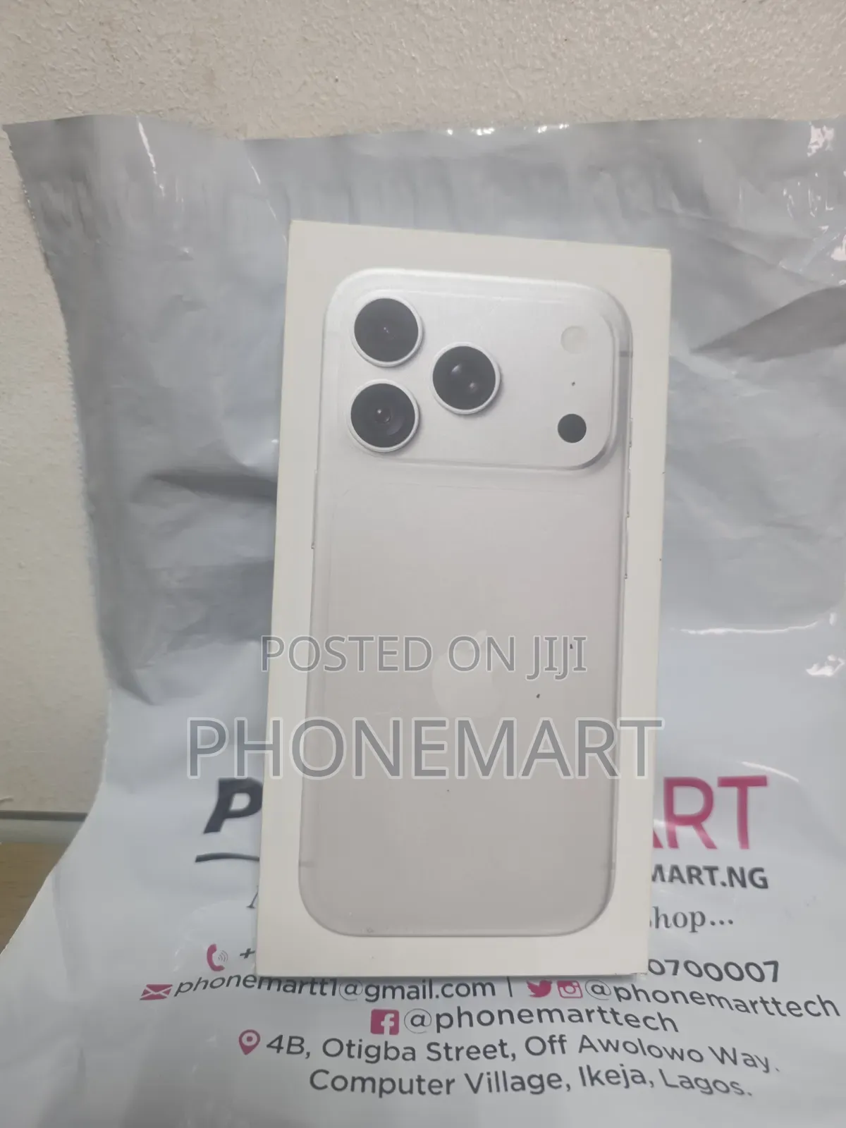 New Apple iPhone 18 Pro Max 256 GB Silver