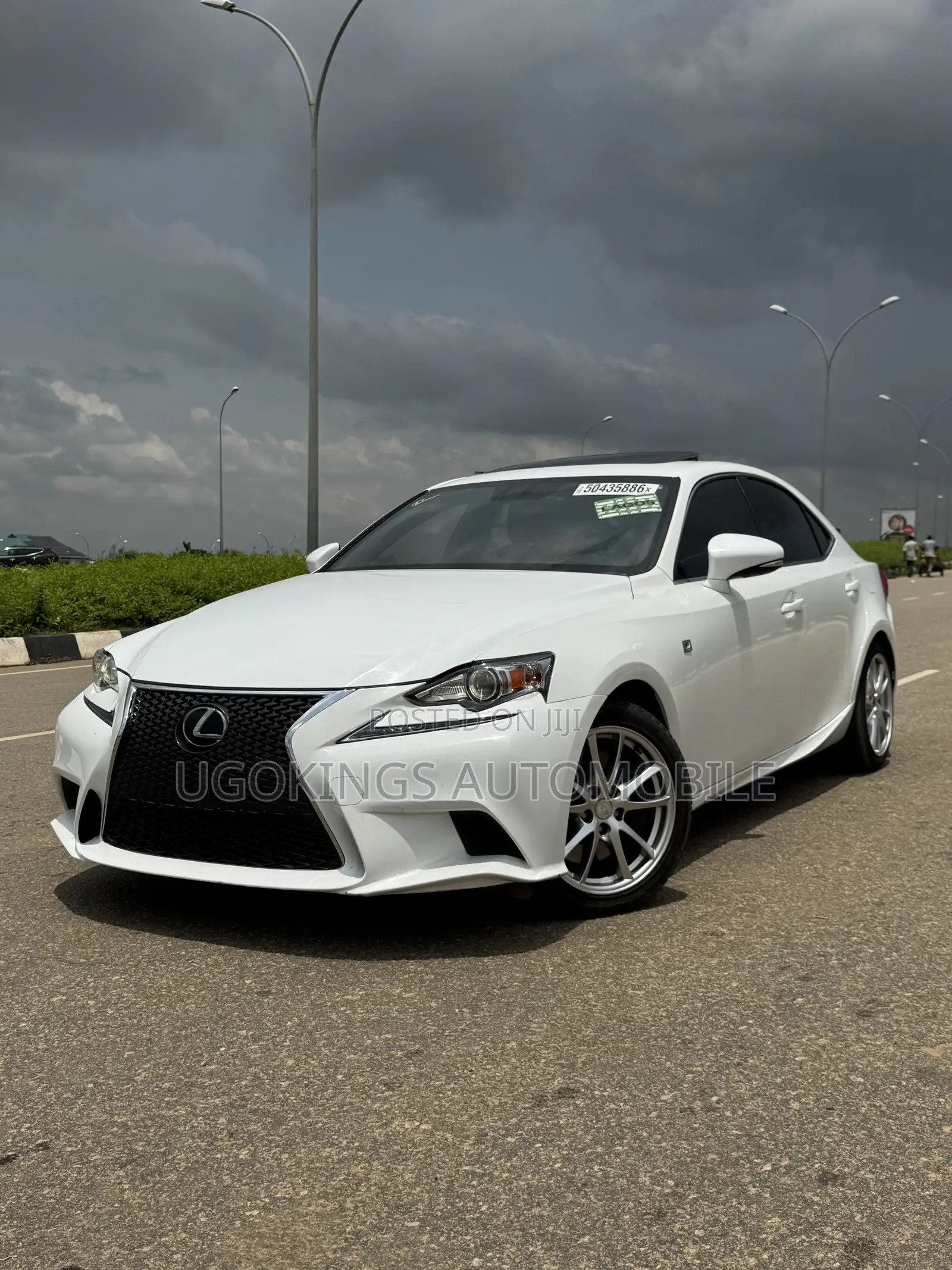 Lexus IS 300 AWD 2016 White