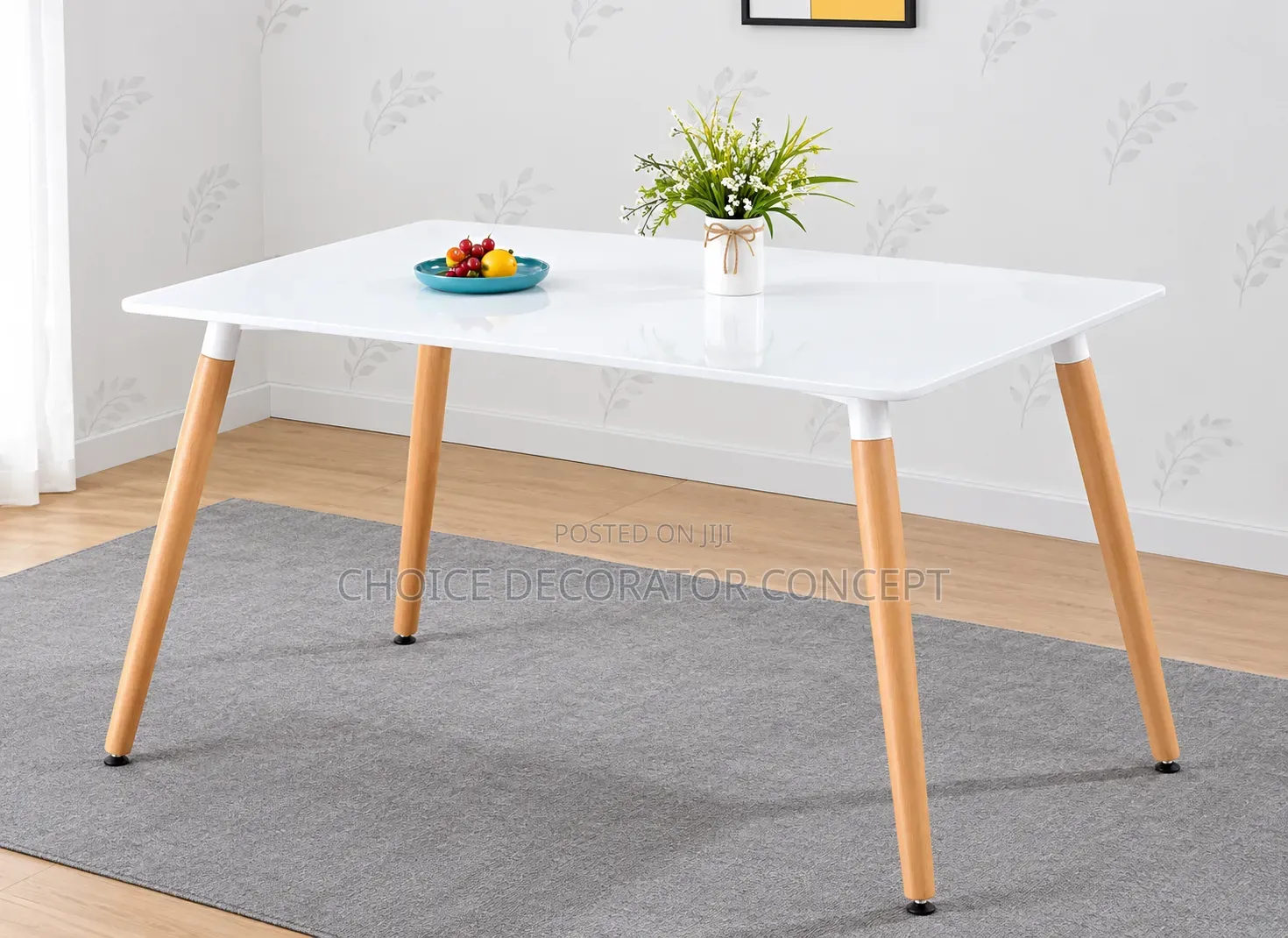 Dinning Table With Wooden Leg