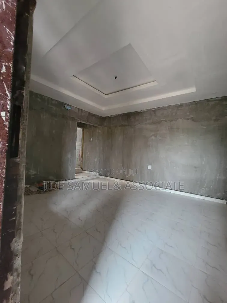 Furnished Mini Flat in Ayobo for rent