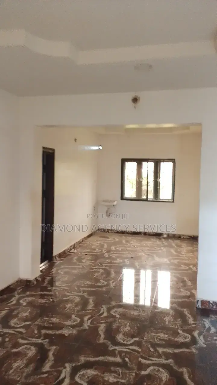 2bdrm Apartment in Nekede, Owerri for rent
