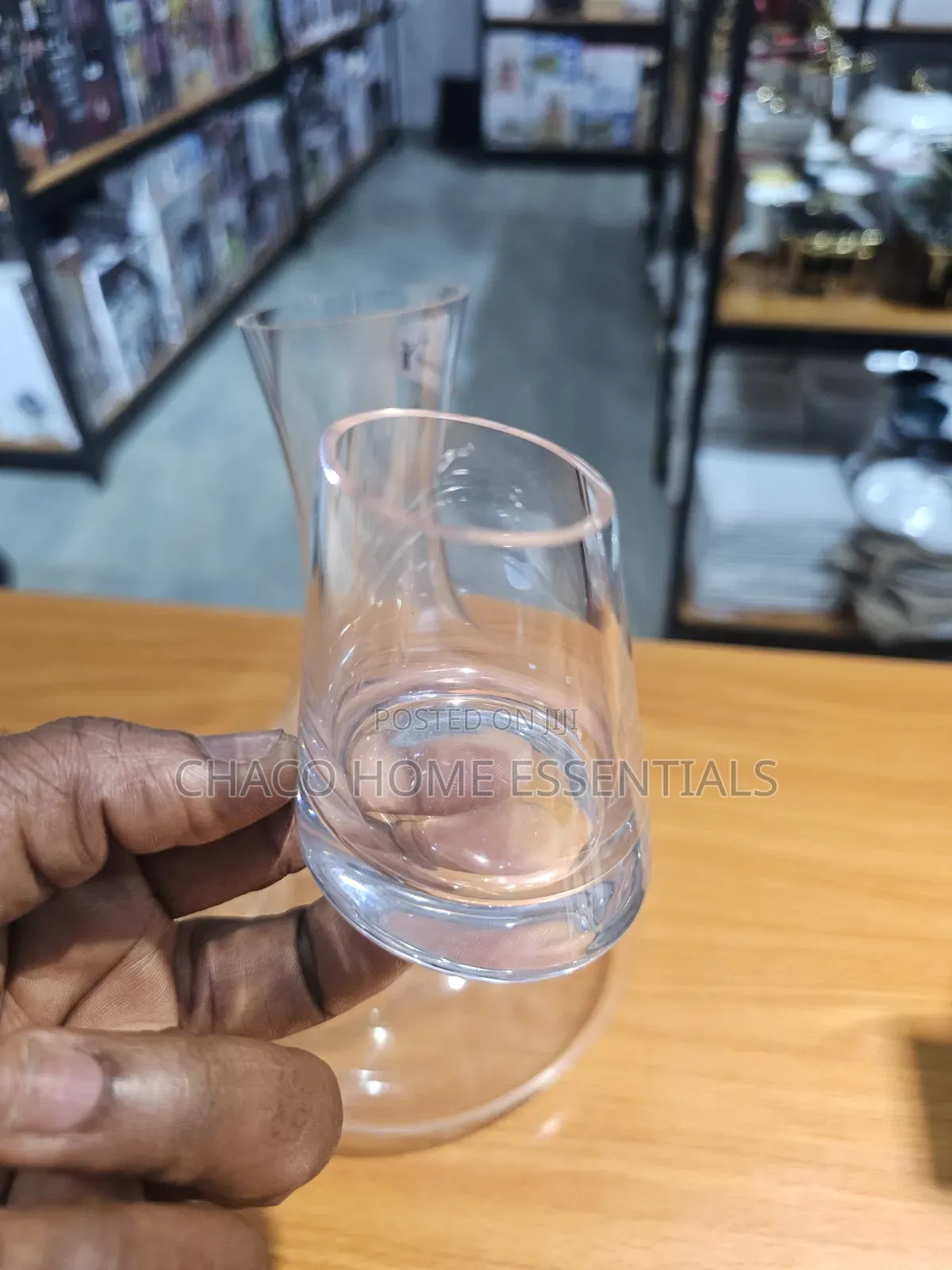 Glass Wine Decanter / Beverage Carafe