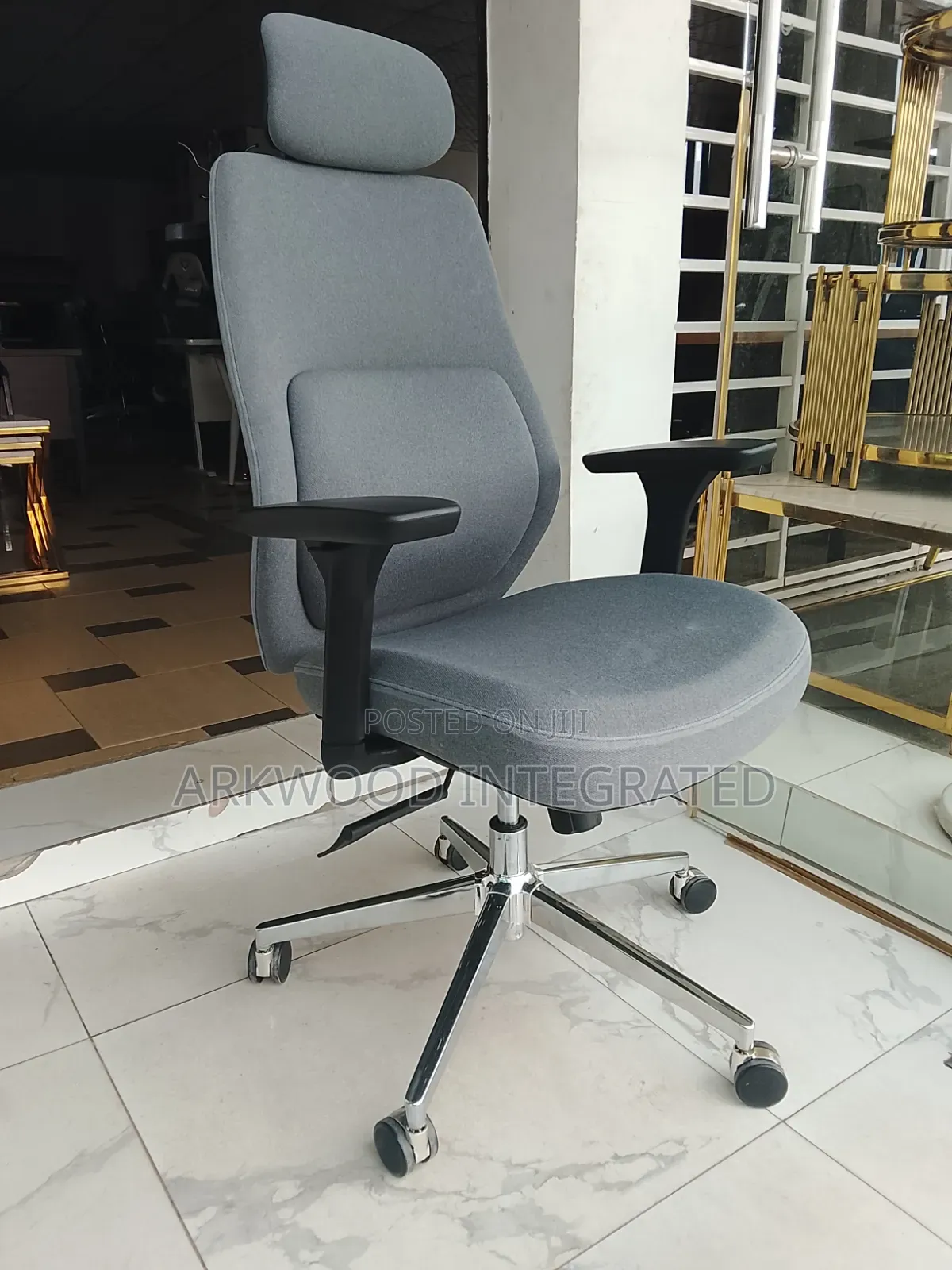 High Cushion Ergonomic Office Chair