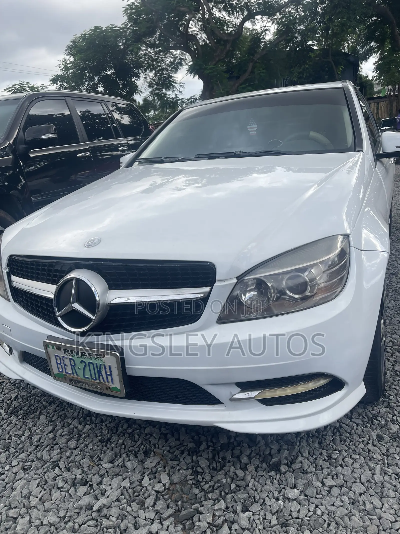 Mercedes-Benz C300 Sport 4Matic Sedan AWD (3.0L 6cyl 7A) 2011 White