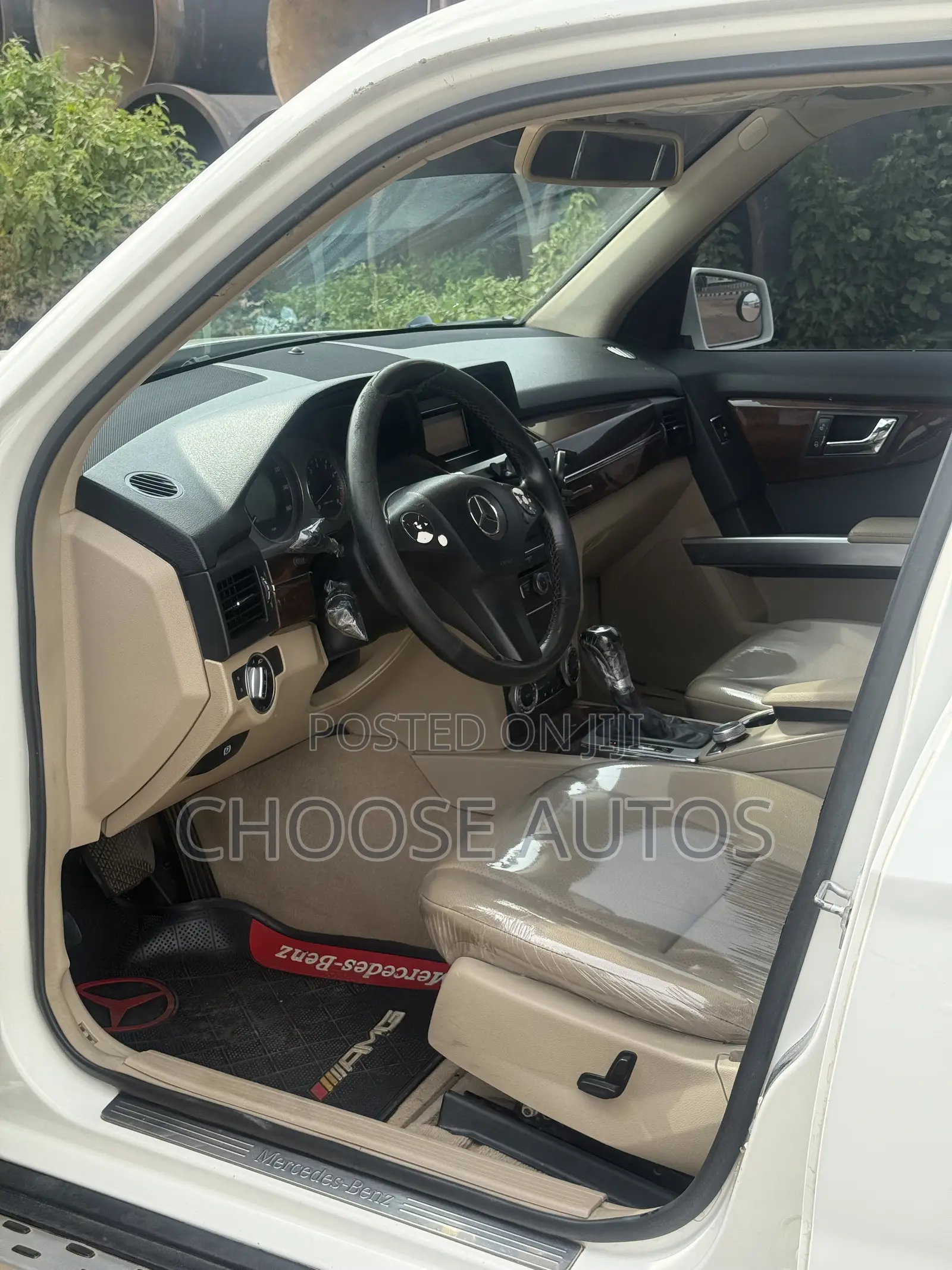 Mercedes-Benz GLK-Class 350 2011 White