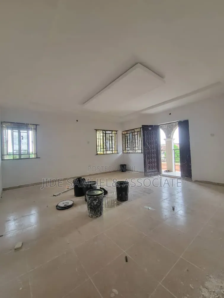 Furnished 2bdrm Block of Flats in Ayobo for rent