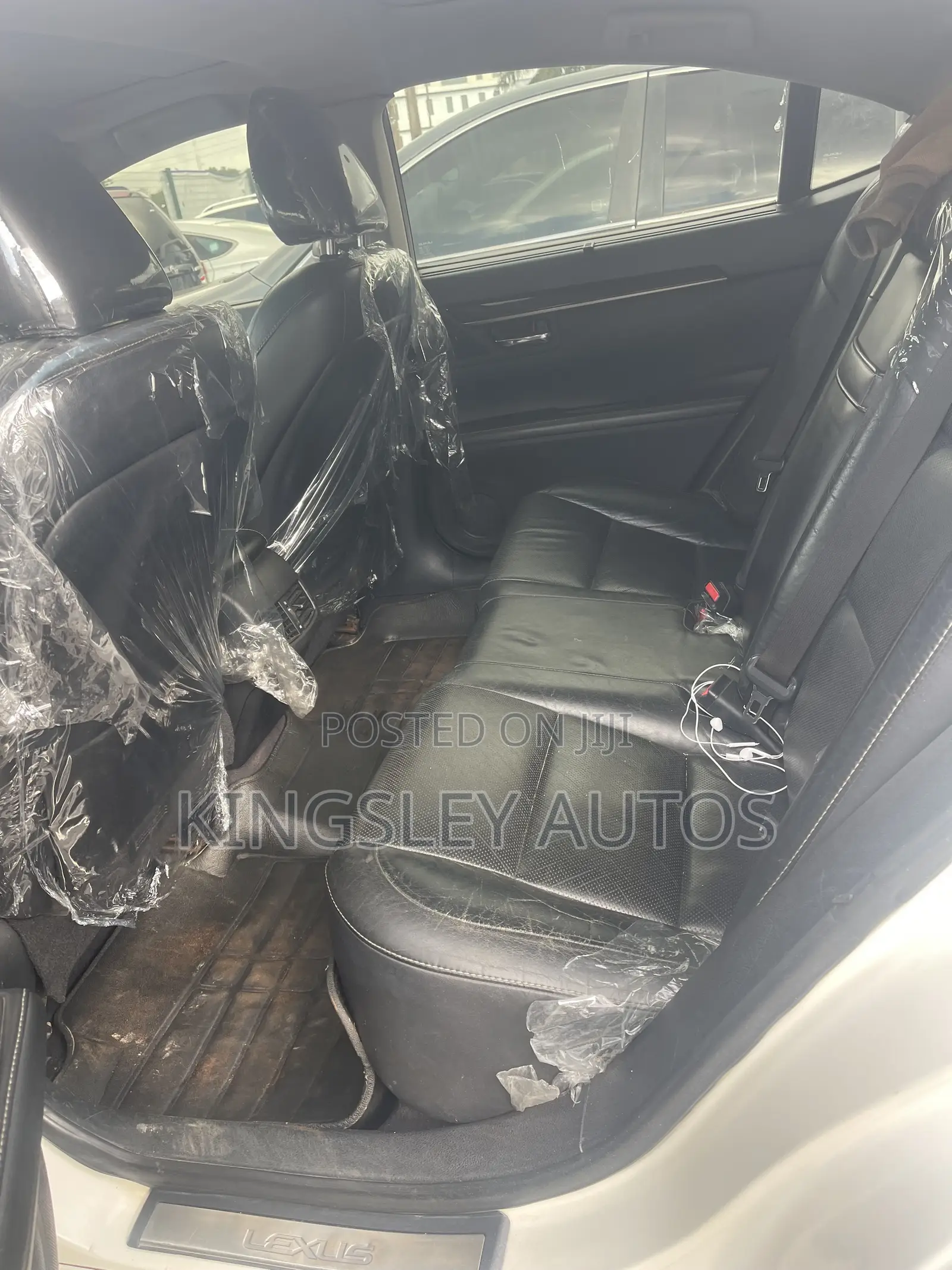 Lexus ES 350 FWD 2014 White