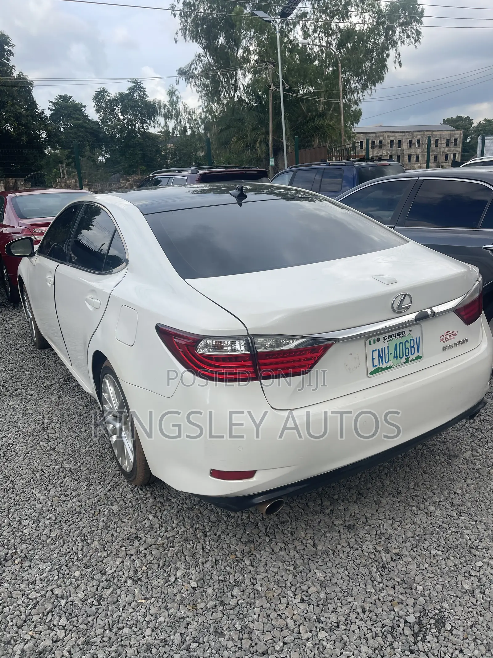 Lexus ES 350 FWD 2014 White