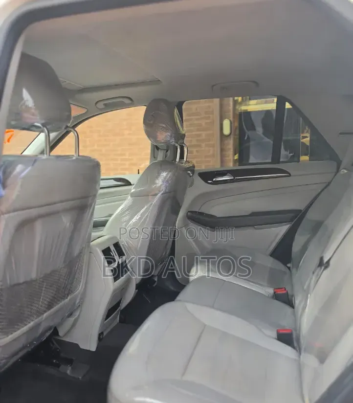 Mercedes-Benz M Class 2013 Gray