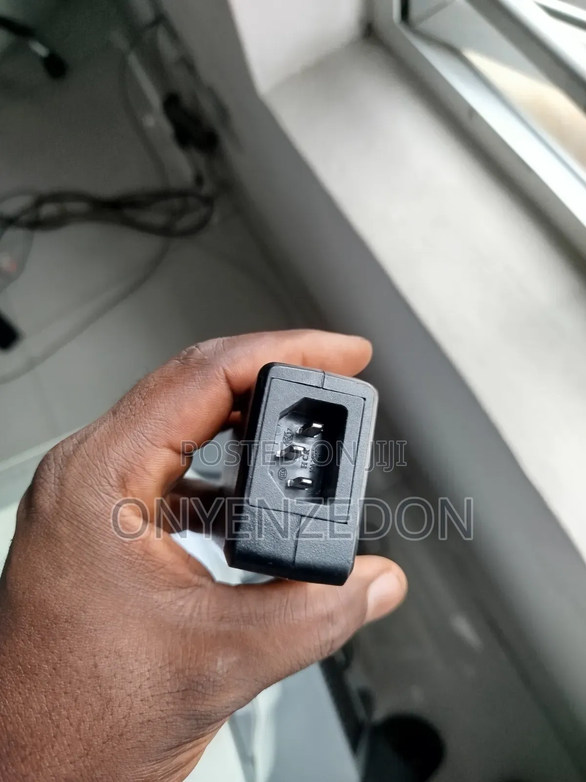 12v 5a 60w AC/Dc Power Adapter