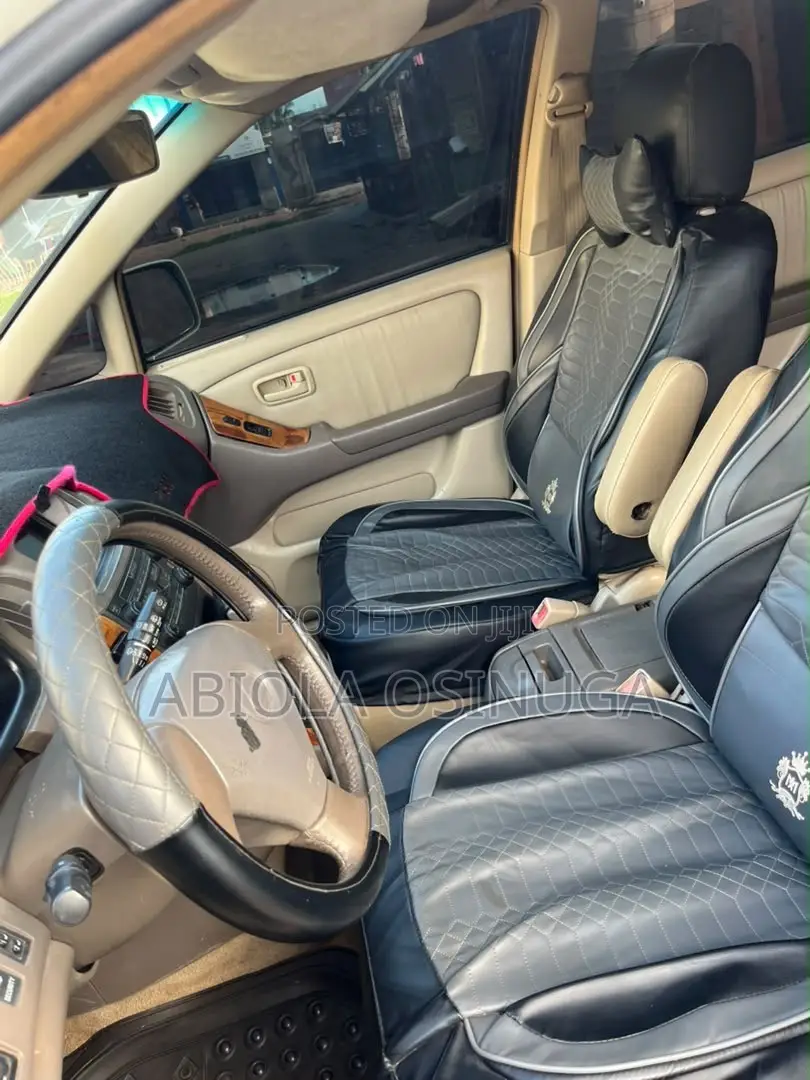 Lexus RX 2002 White