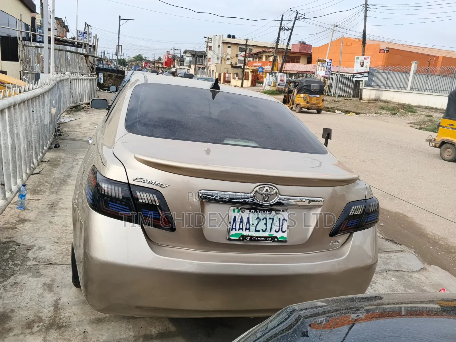 Toyota Camry 2008 Gold