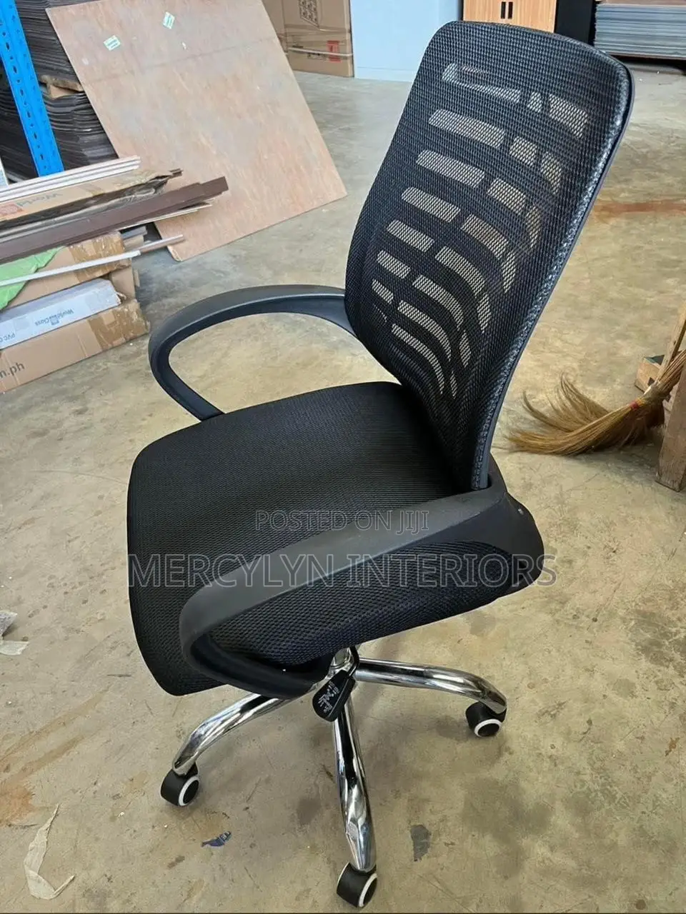 Office Swivel Mesh Chair