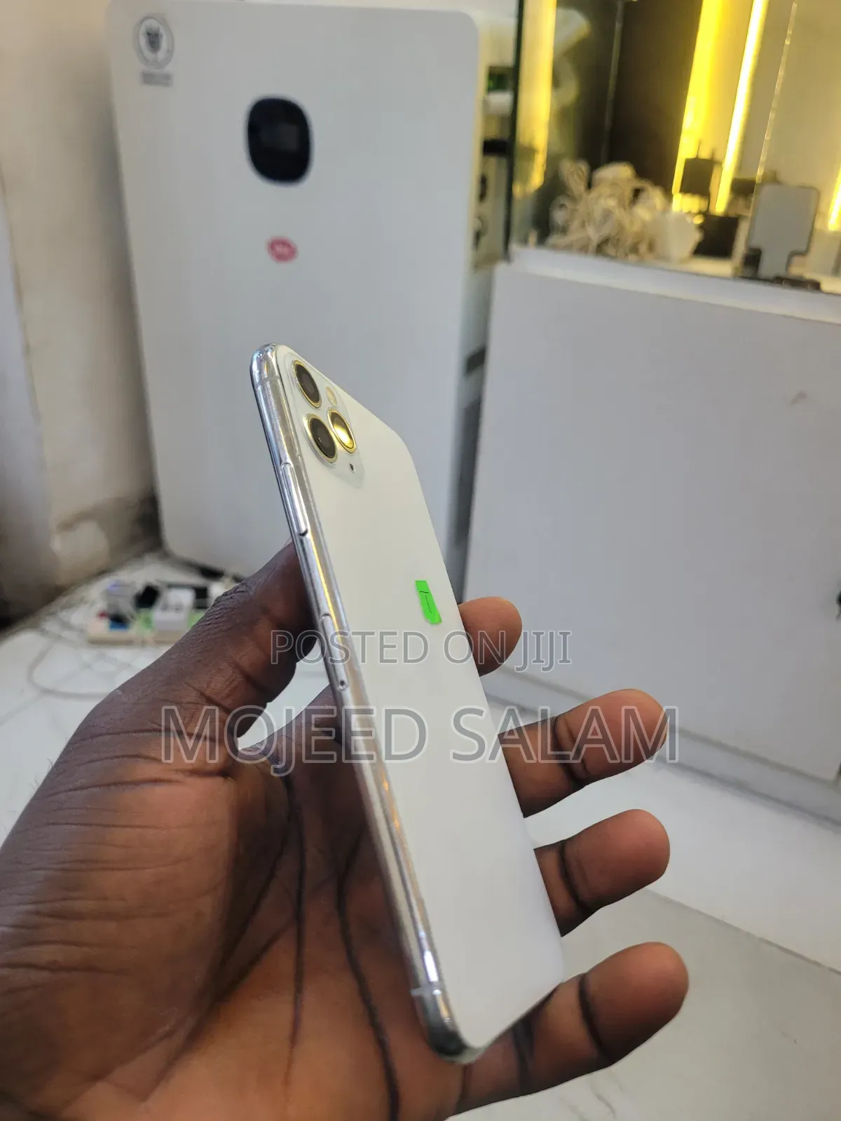 Apple iPhone 11 Pro Max 64 GB White