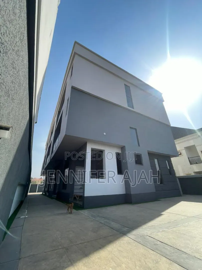 Furnished 4bdrm Townhouse/Terrace in Zoneb Apo for sale