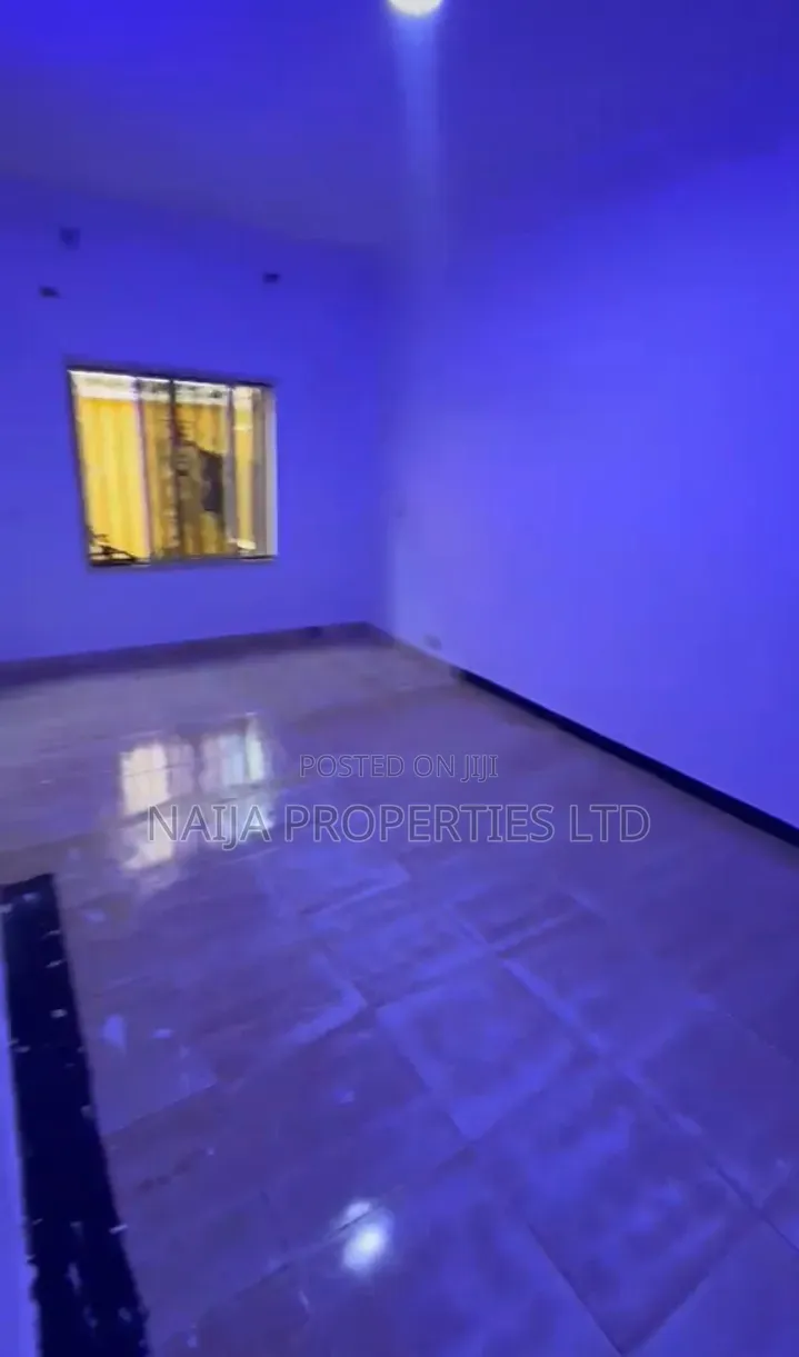 1bdrm Shared Apartment in Idado for rent