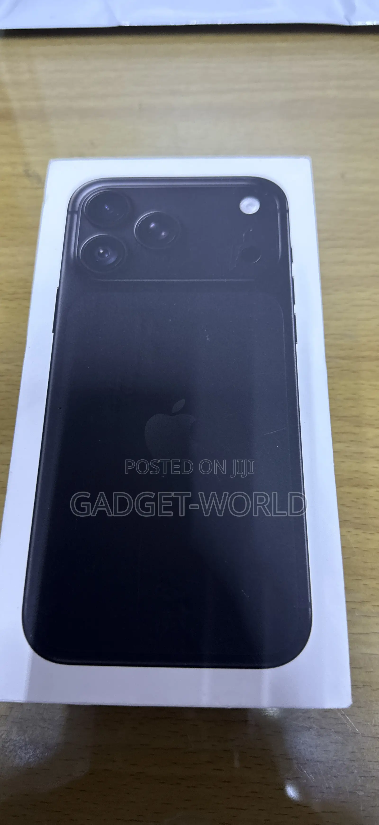 New Apple iPhone 18 Pro Max 1 TB Black