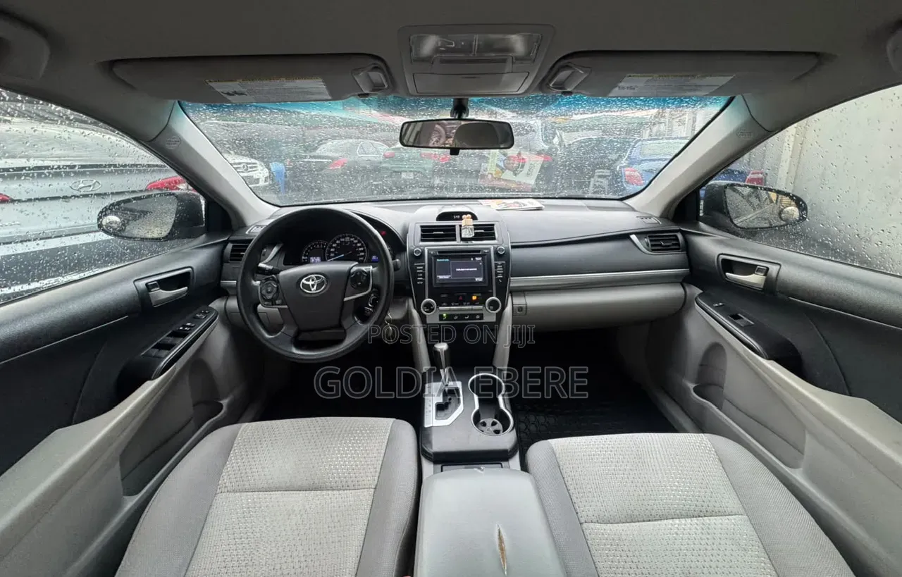 Toyota Camry 2014 Gray