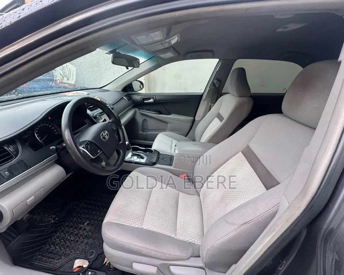 Toyota Camry 2014 Gray