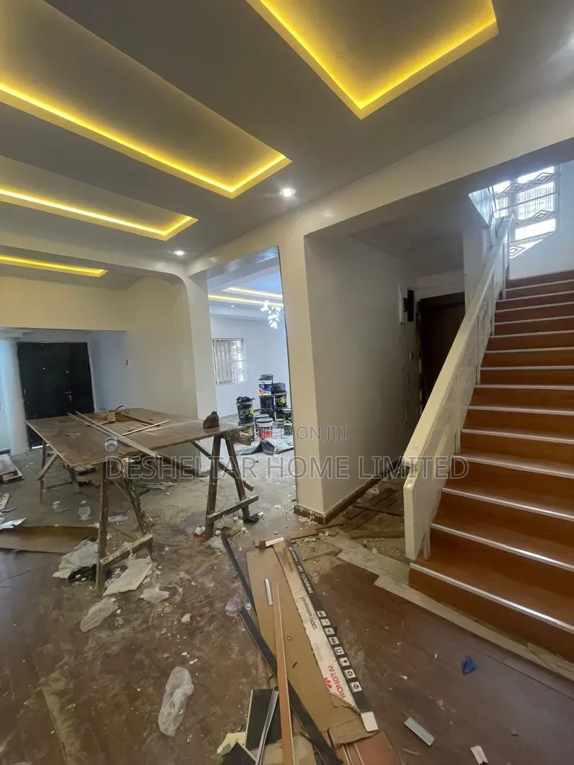 4bdrm Duplex in Oba Oyekan Estate, Lekki Phase 1 for rent