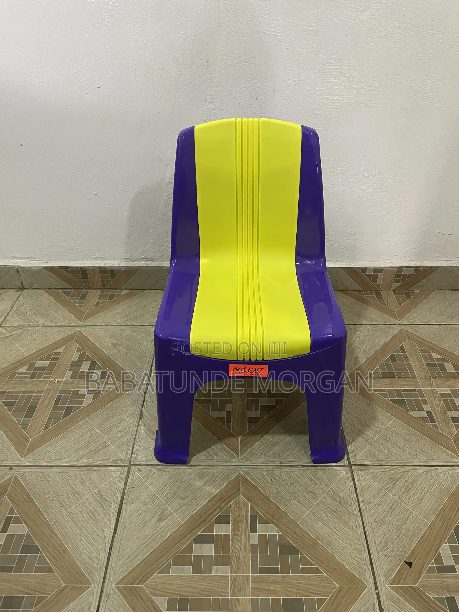 Colorful Armless Plastic Children’s Chair