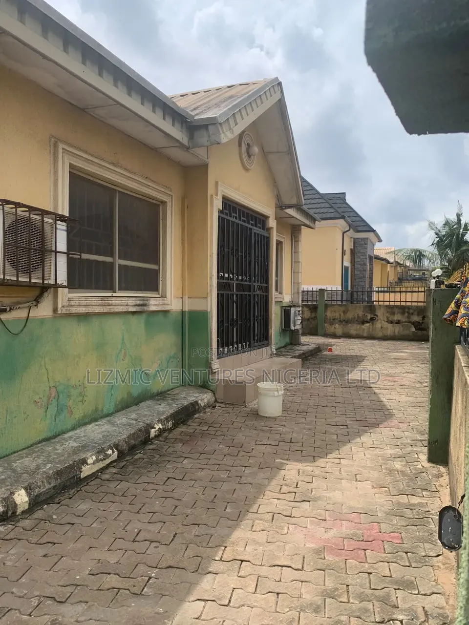 Furnished 3bdrm Bungalow in Diamond Estate, Igando / Ikotun/Igando