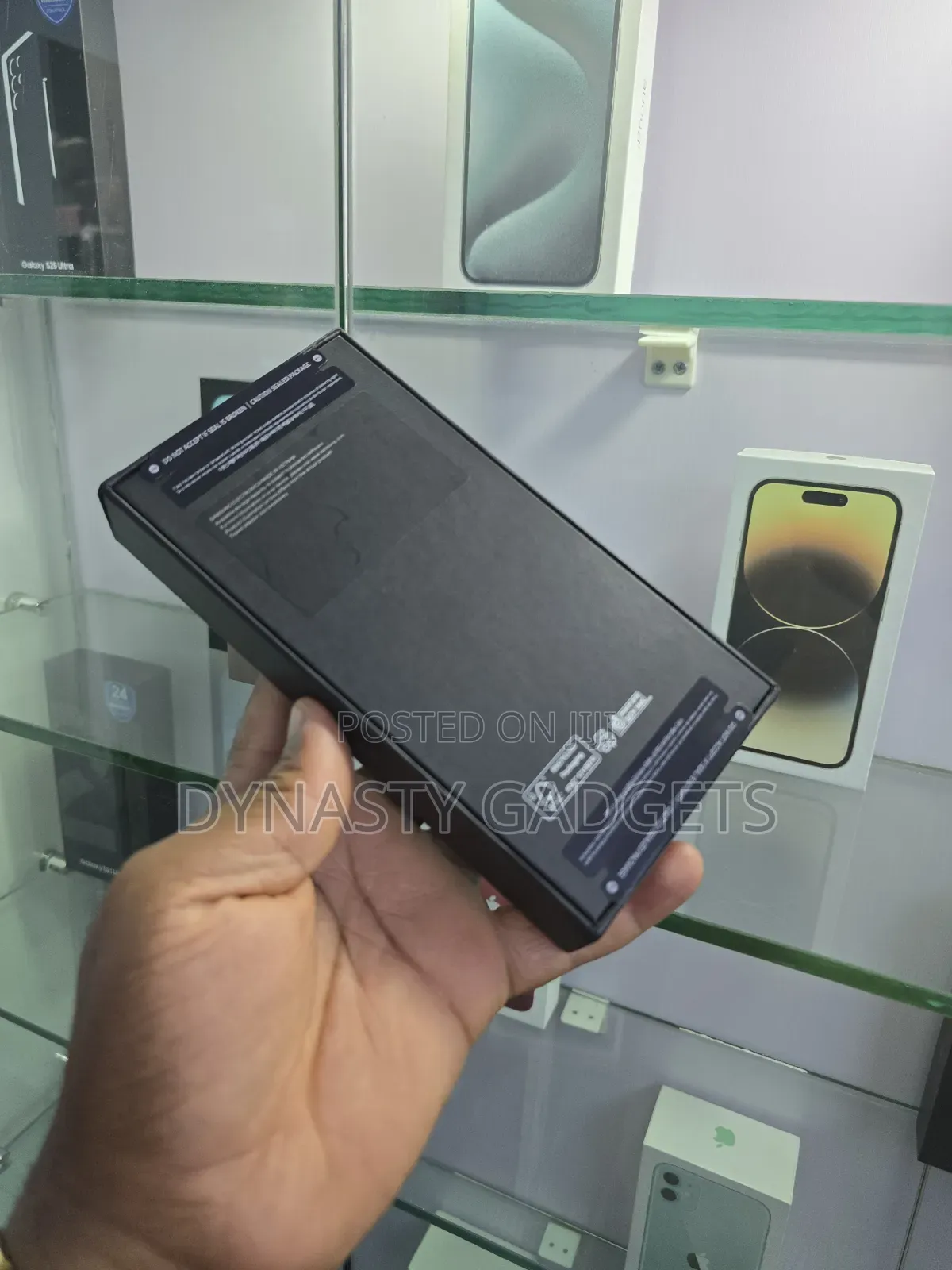 New Samsung Galaxy S24 Ultra 256 GB