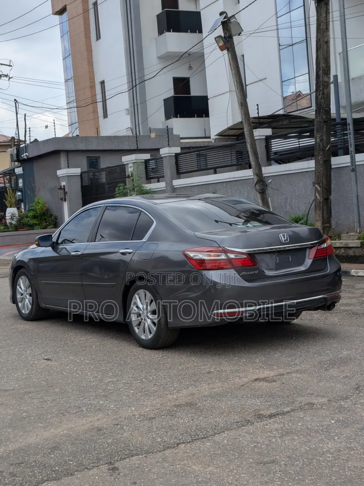 Honda Accord EX-L 4dr Sedan (2.4L 4cyl CVT) 2014 Gray