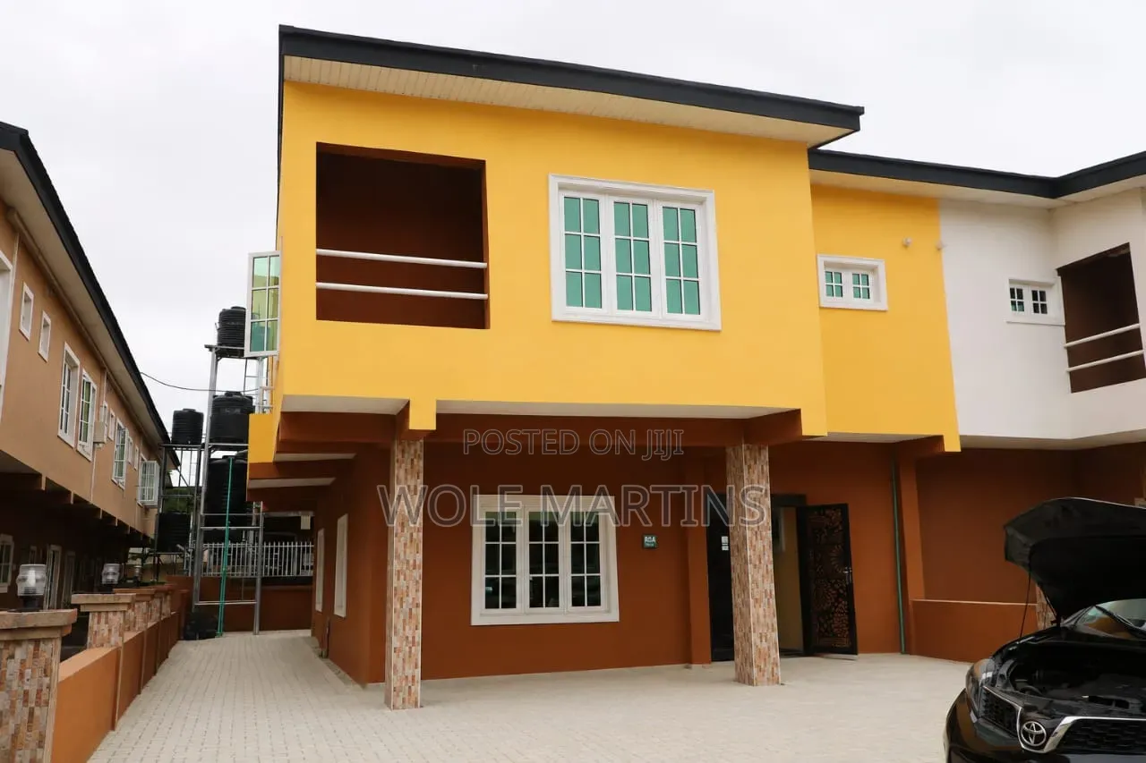 3bdrm Apartment in Lekki Gardens 2 for rent