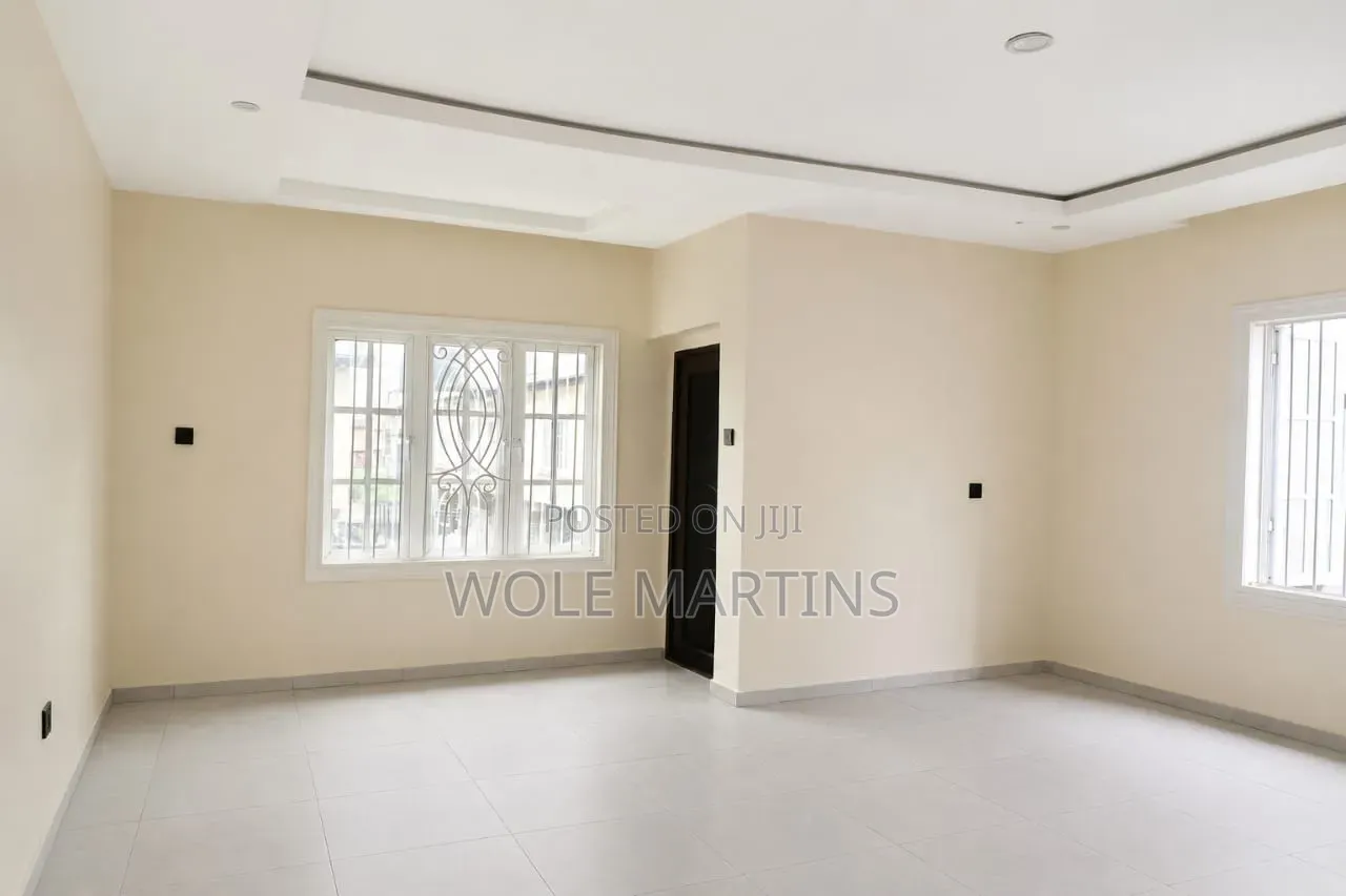 3bdrm Apartment in Lekki Gardens 2 for rent
