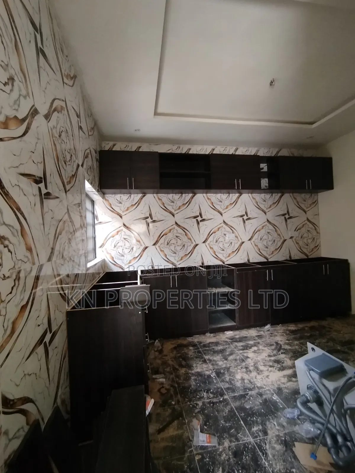 3bdrm Duplex in Airport Road, FHA for rent